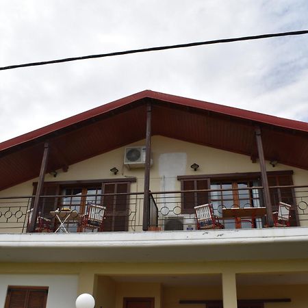 Kallilkratia Holiday flat 2 Nea Kallikrateia Bagian luar foto