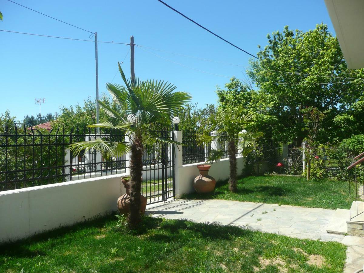 Kallilkratia Holiday flat 2 Nea Kallikrateia Bagian luar foto