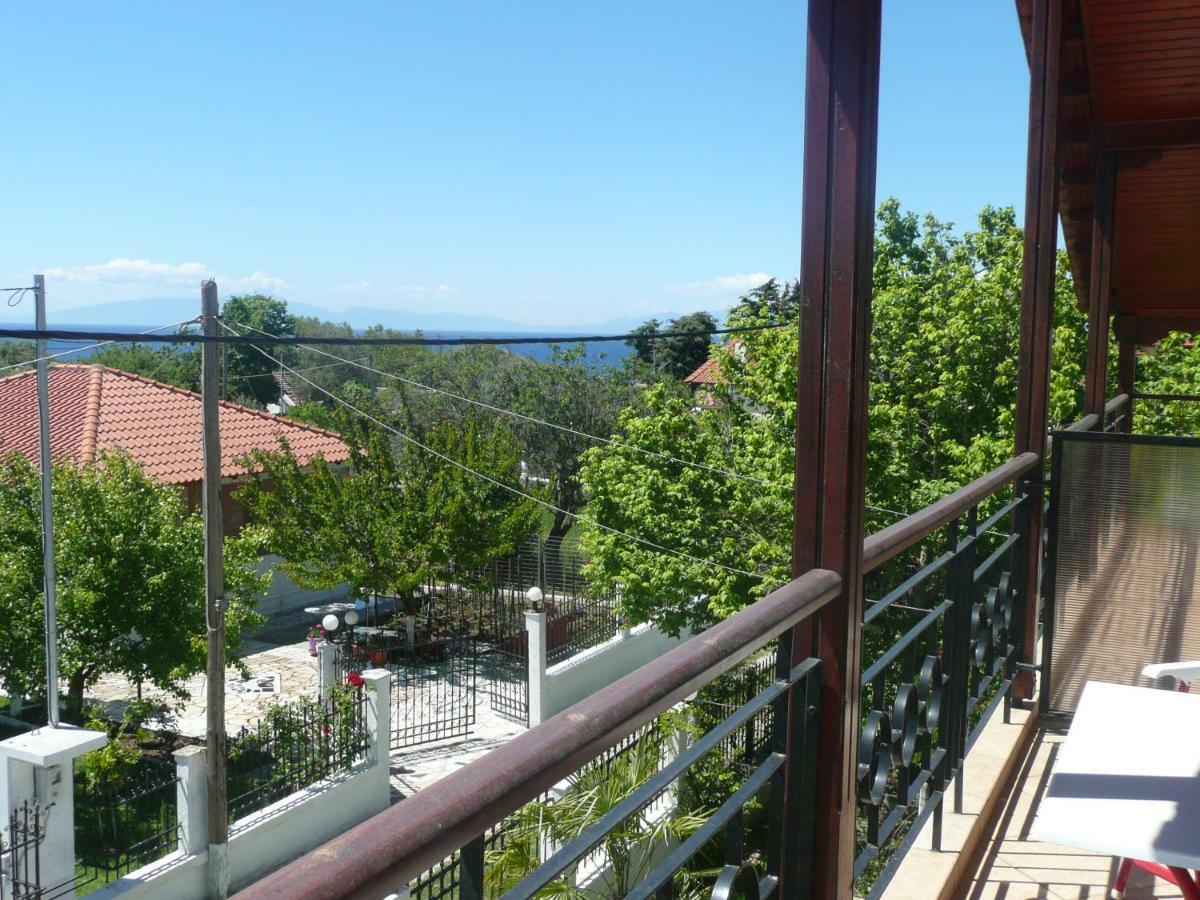 Kallilkratia Holiday flat 2 Nea Kallikrateia Bagian luar foto